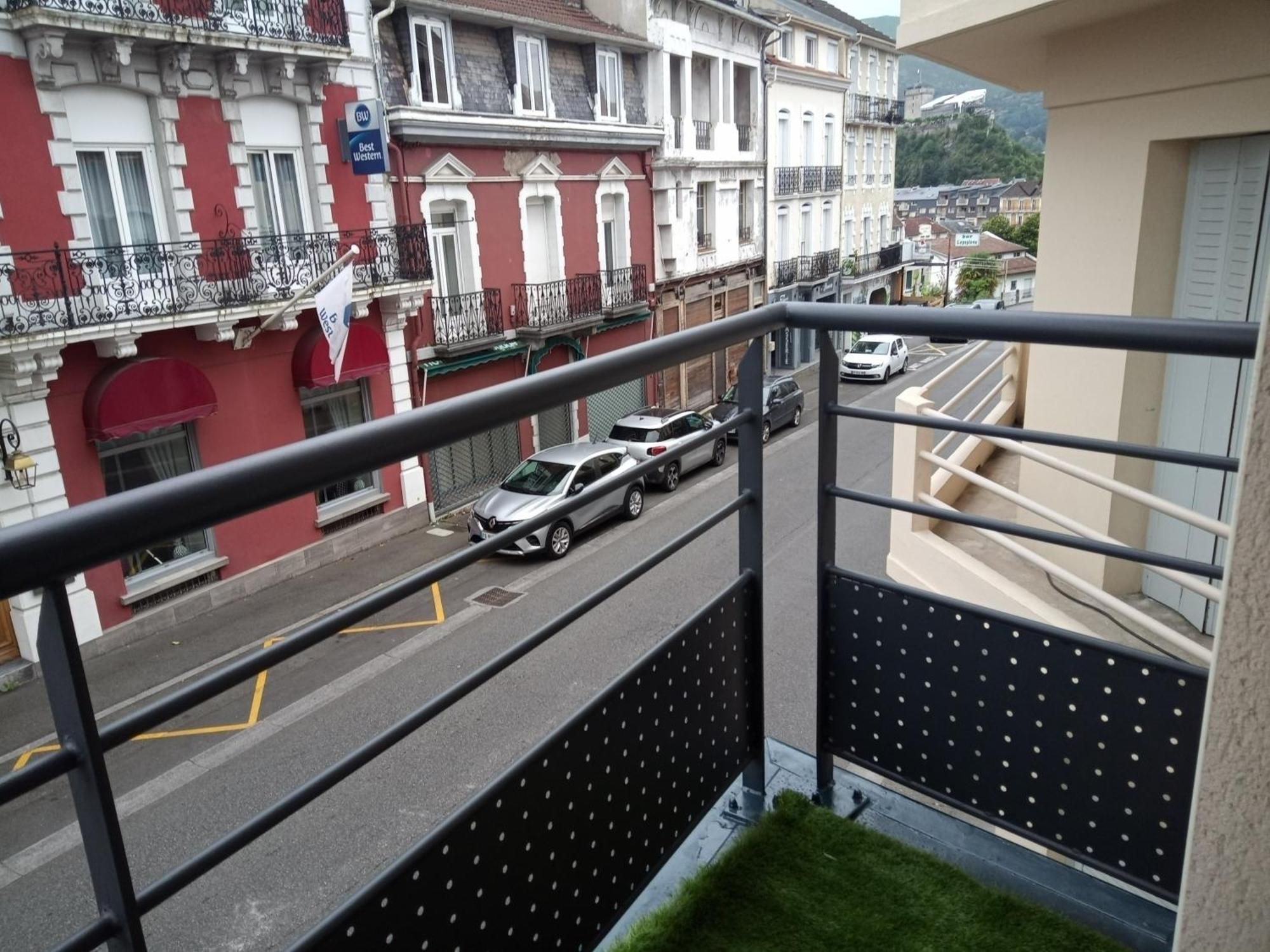 Agreable Studio Familial A Lourdes, Proche Gare Exterior photo